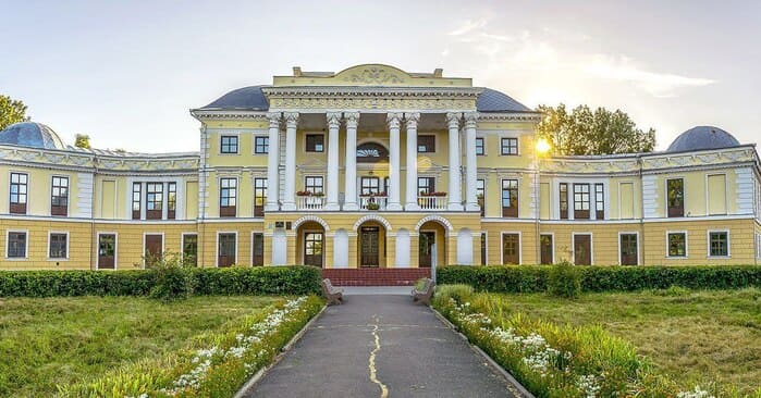 Садиба