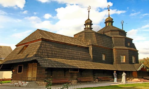Дерев’яні церкви Поділля