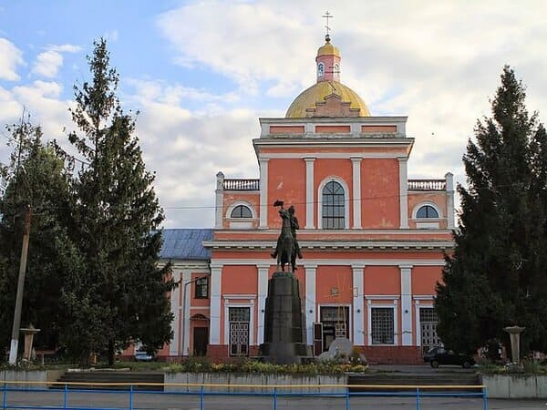 Домініканський костел Тульчин