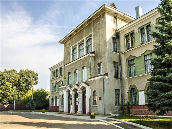 Куди піти в Тульчині?